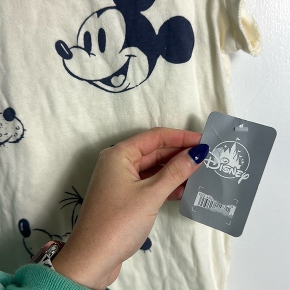 NWT Disney Store Mickey Mouse and Friends Ruffle Sleeve T Shirt Size Small - Picture 2 of 7